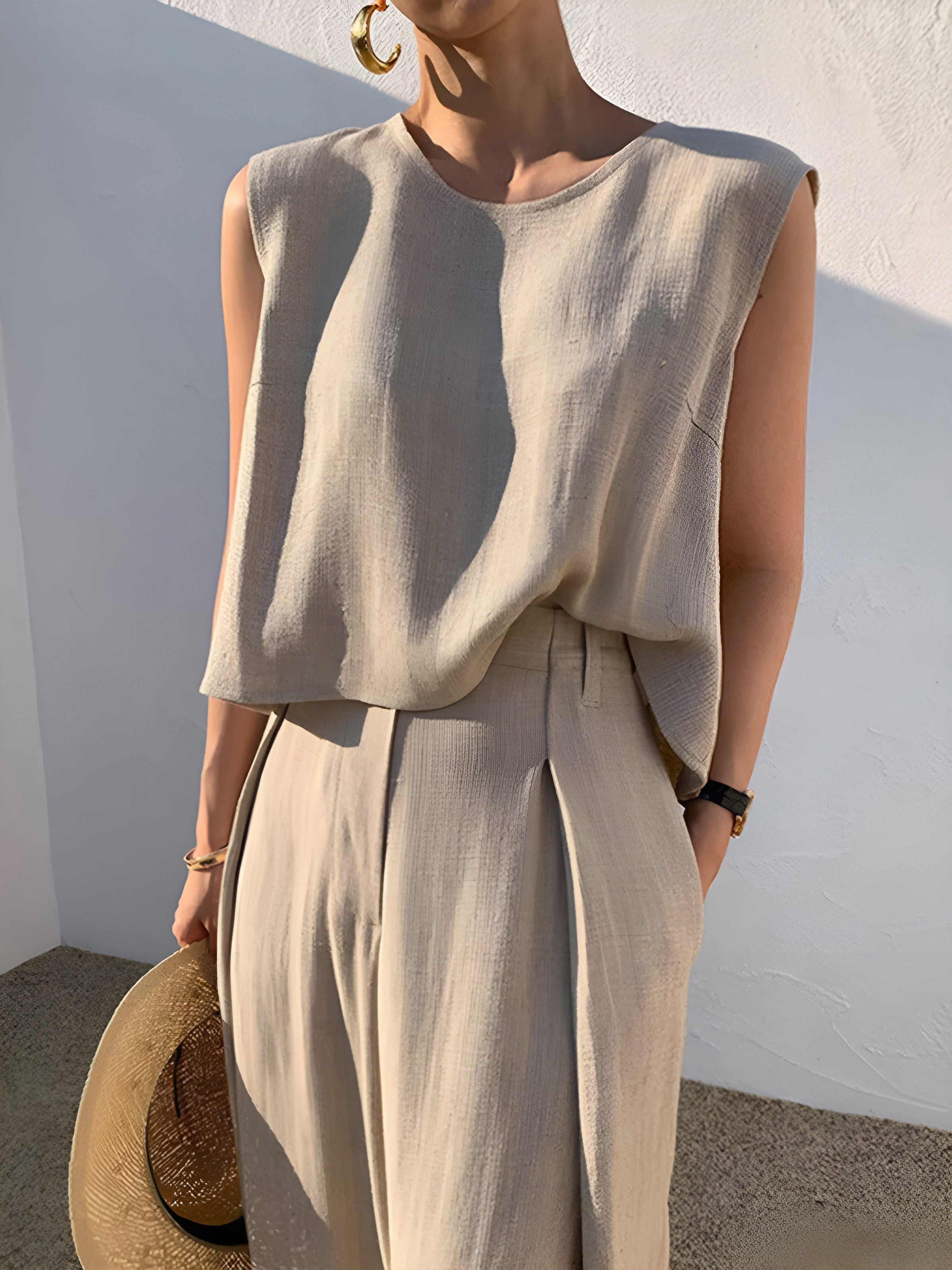 Women’s Linen Set with Sleeveless Top and Wide-Leg Trousers