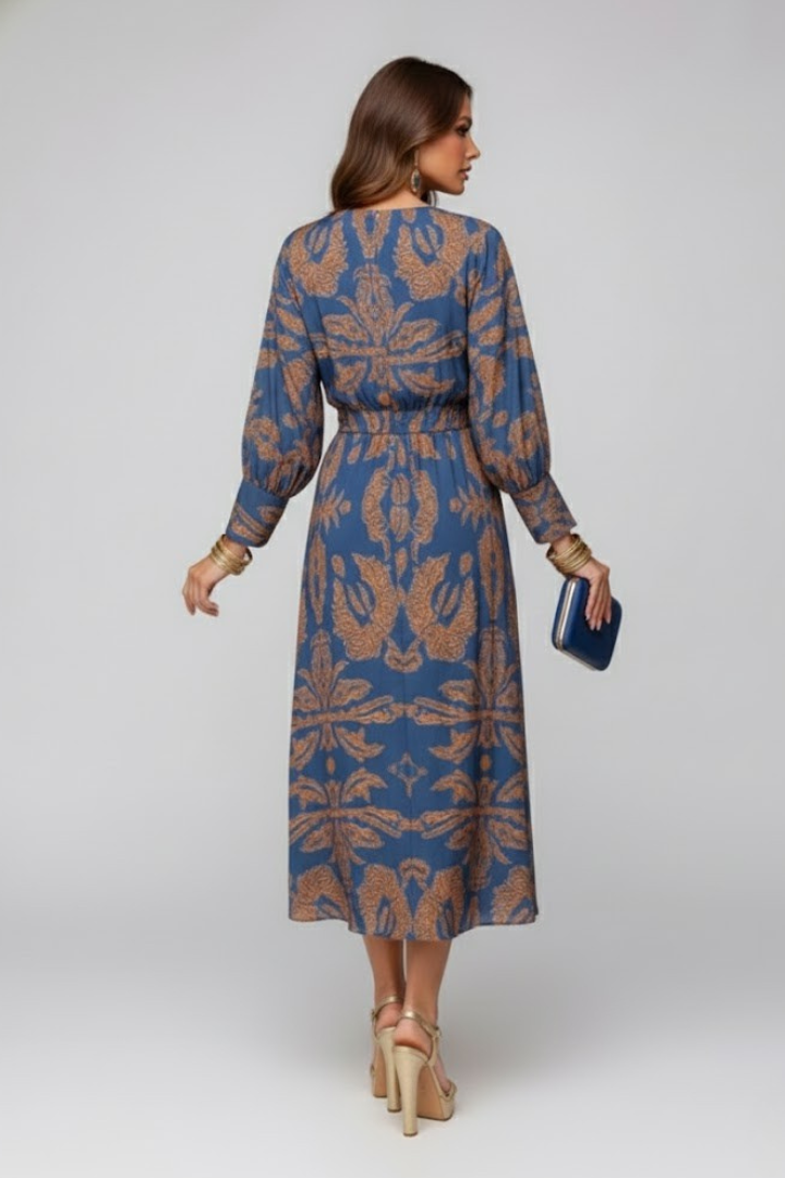 Women’s Maxi Dress with V-Neck and Printed Surface