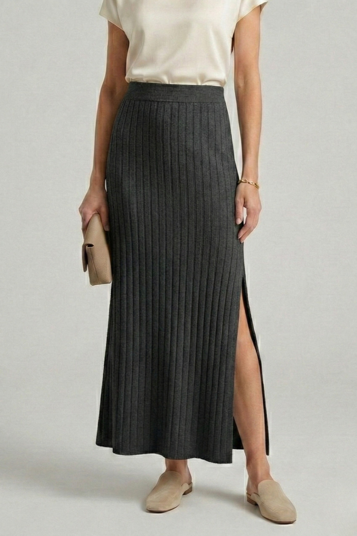 Women’s Maxi Skirt with High Waist and Side Slit