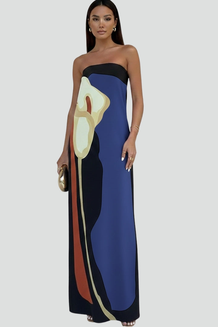 Elegant Maxi Dress with Fluid Drape
