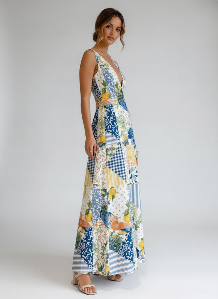 Women’s Maxi Dress with V-Neck and Printed Surface