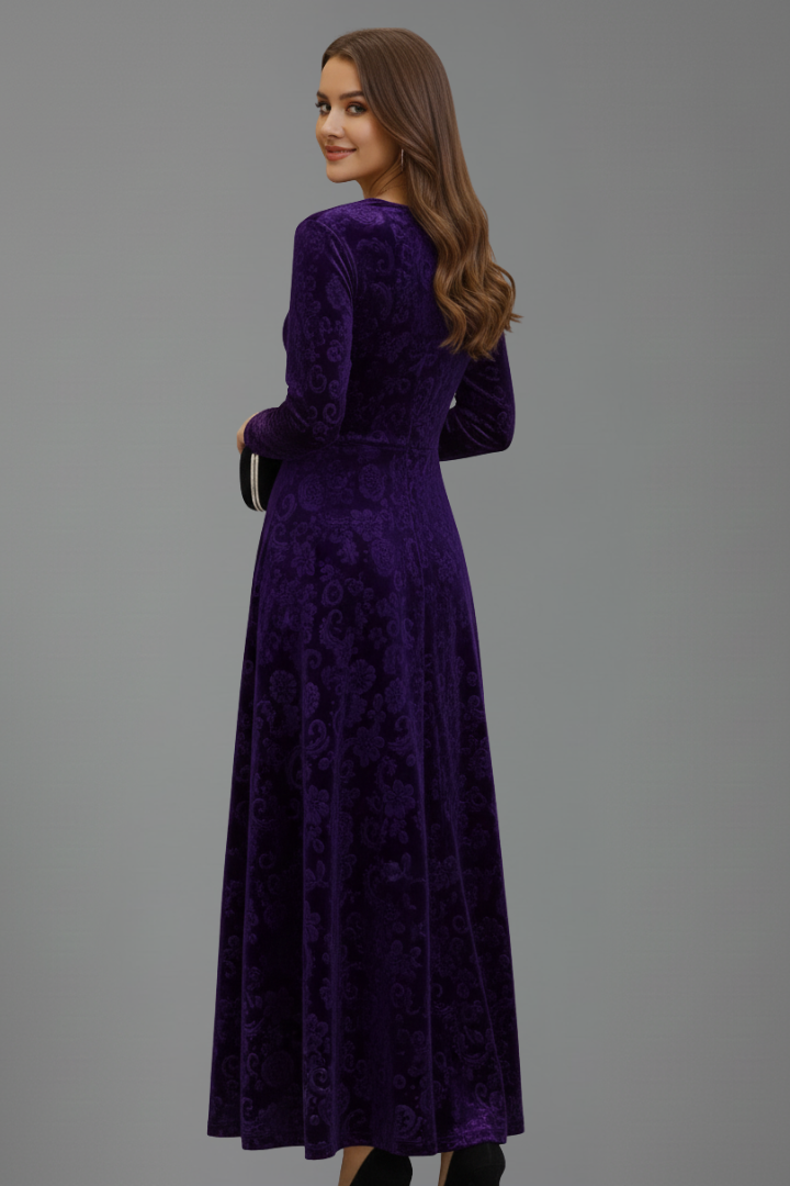 Women’s Flared Dress with Long Sleeves and Textured Surface