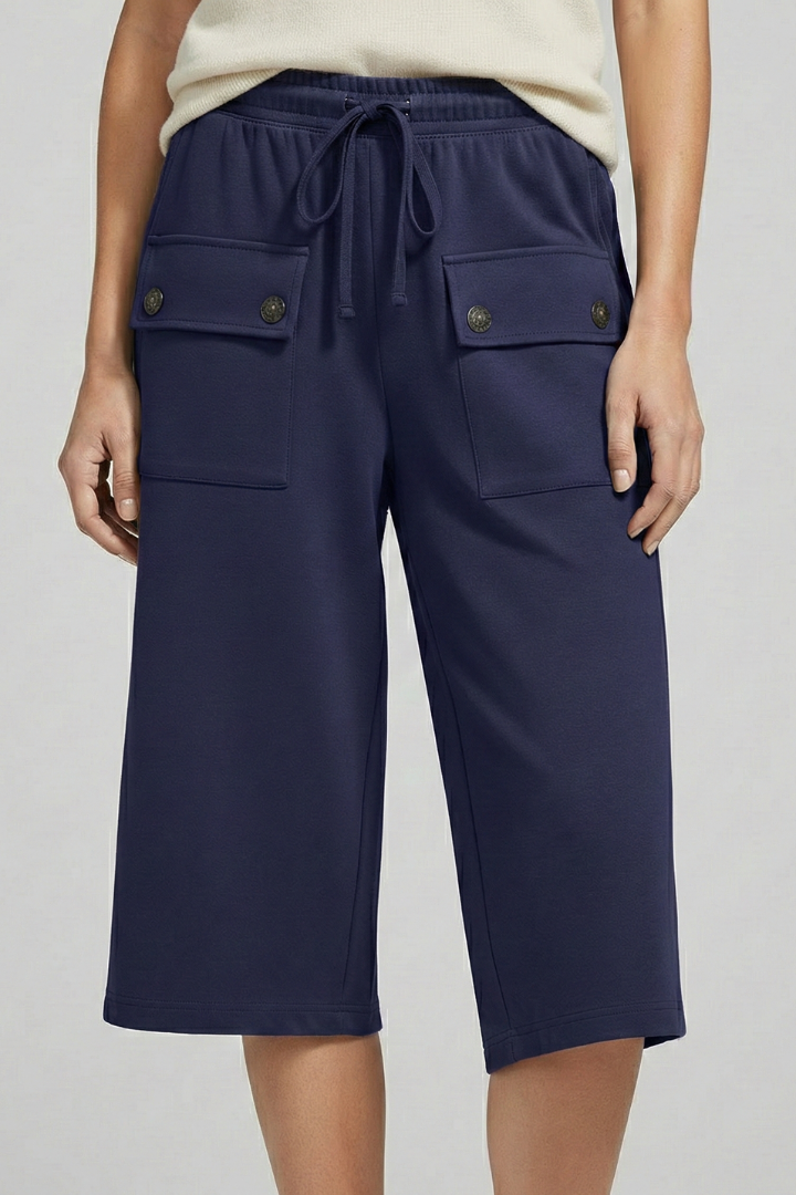 Women’s Knee Length Shorts with Elastic Waist and Pockets