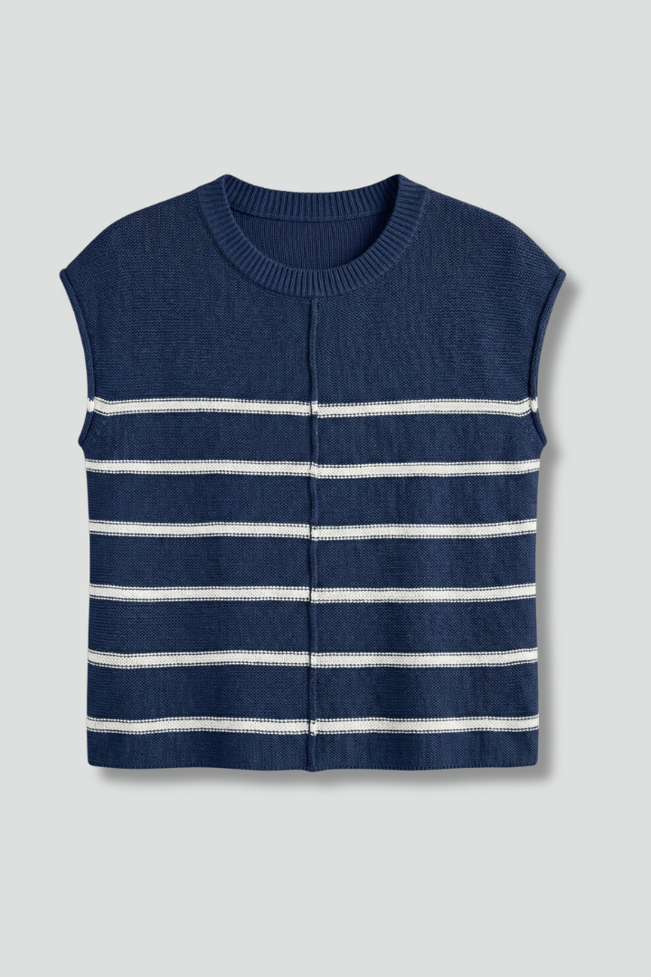 Women’s Knit Top with Round Neck and Striped Pattern