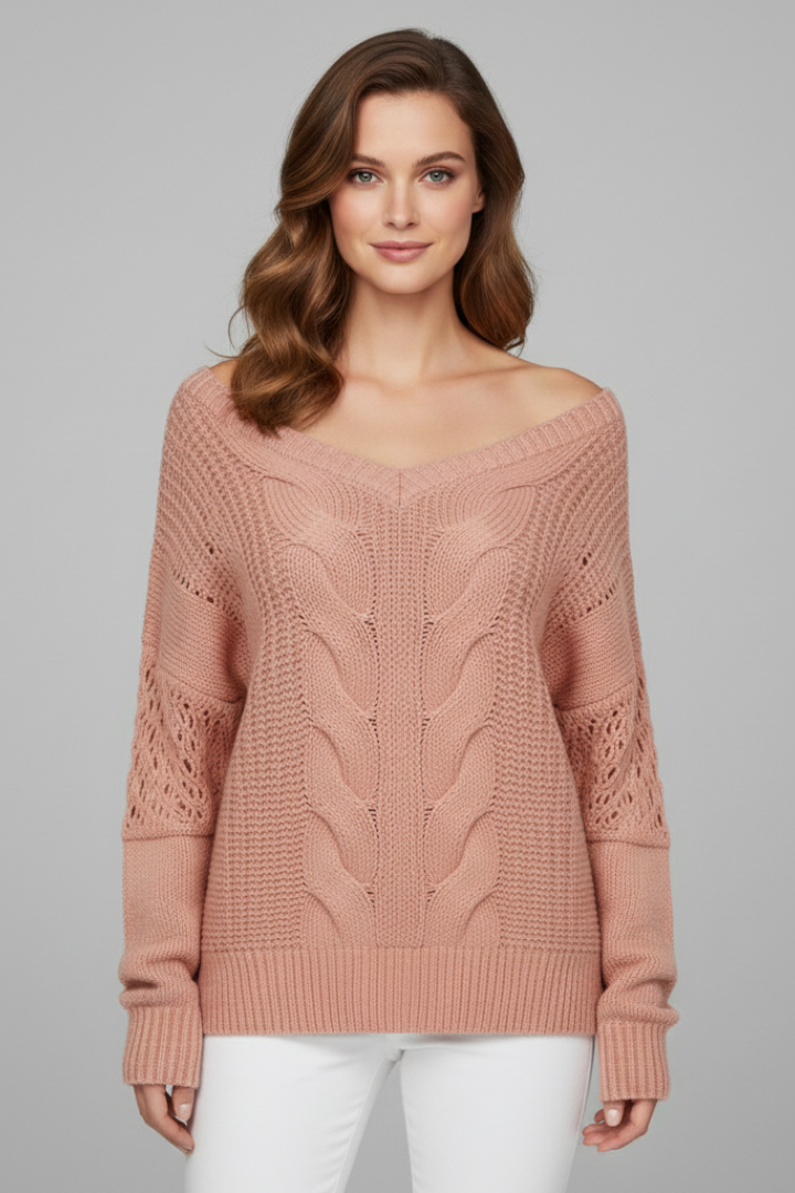 Women’s Oversized Sweater with Long Sleeves and Ribbed Cuffs