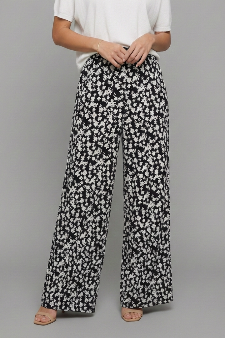 Women’s Palazzo Trousers with Floral Print and Wide Legs