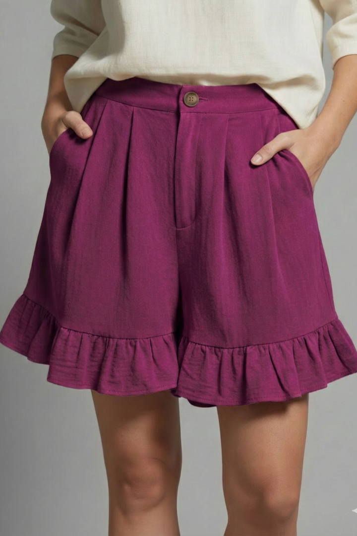 Women’s Shorts with Elastic Waist and Wide Legs