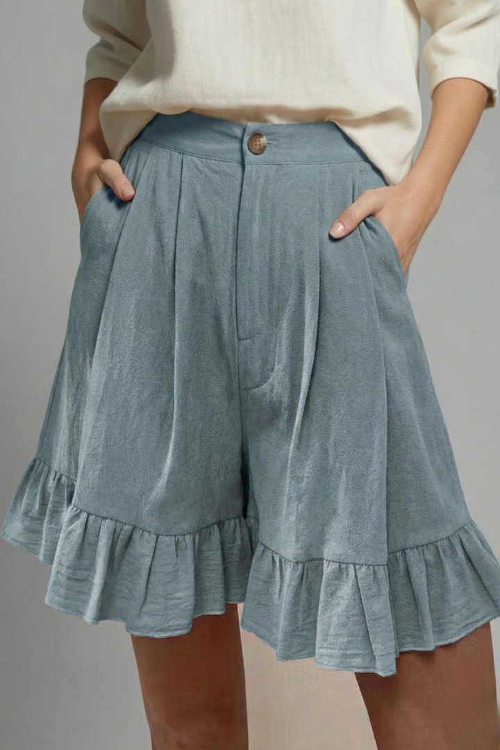 Women’s Shorts with Elastic Waist and Wide Legs