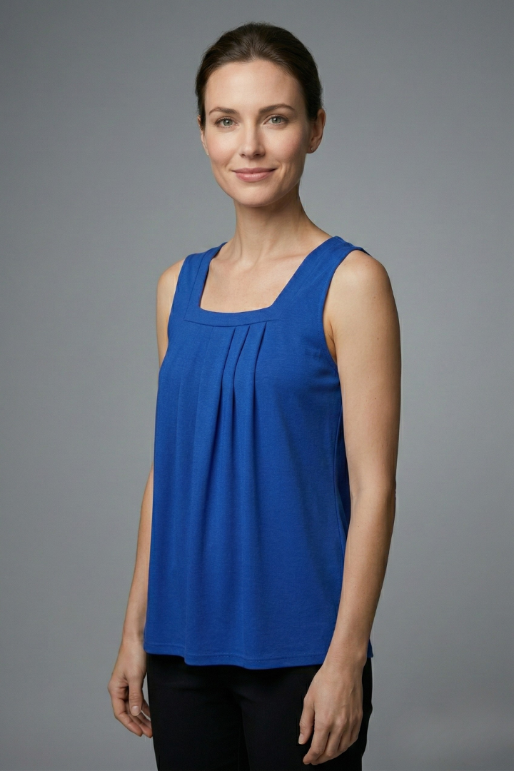 Women’s Sleeveless Blouse with Square Neck and Printed Surface