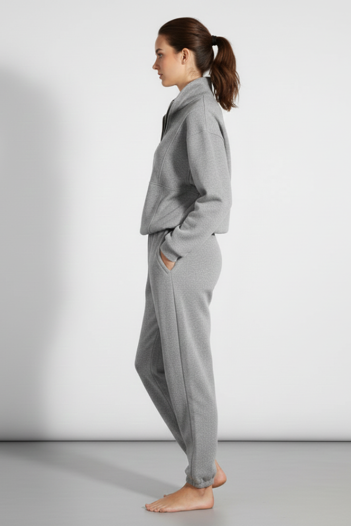 Women’s Tracksuit Set with Half-Zip Sweatshirt and Jogger Pants