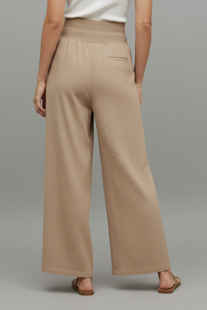 Women’s Trousers with Elastic Waist and Wide Legs