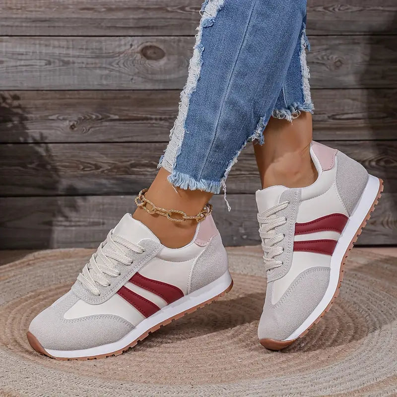 Stylish Sneakers with Padded Insole