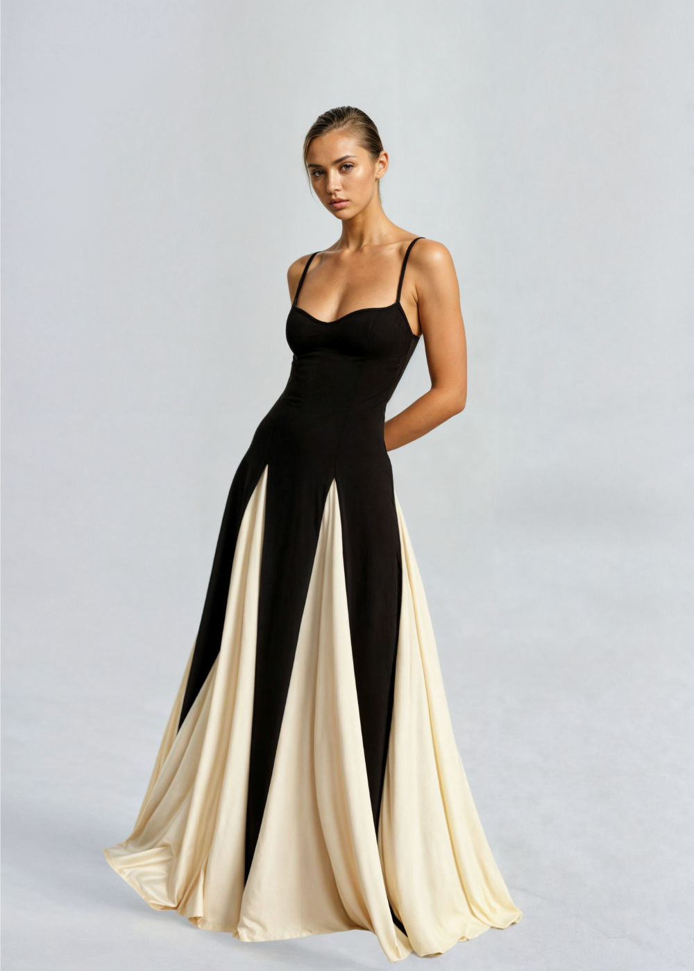 Elegant Maxi Dress with Flowing Silhouette