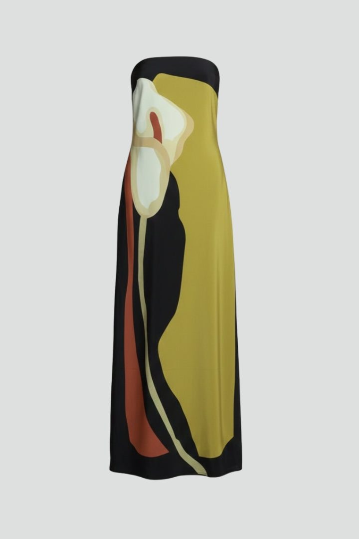 Elegant Maxi Dress with Fluid Drape