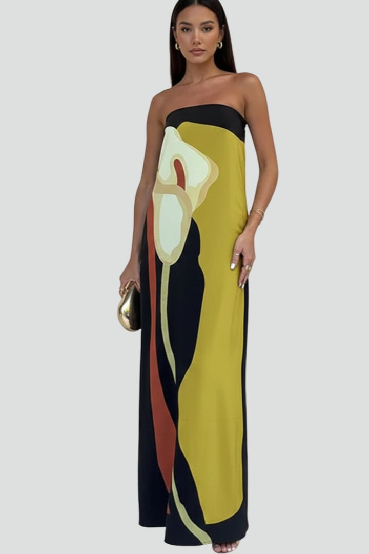 Elegant Maxi Dress with Fluid Drape