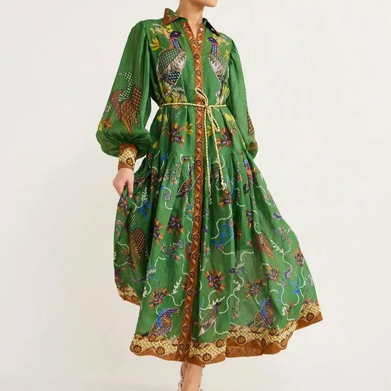 Elegant dress with V-neck and long sleeves