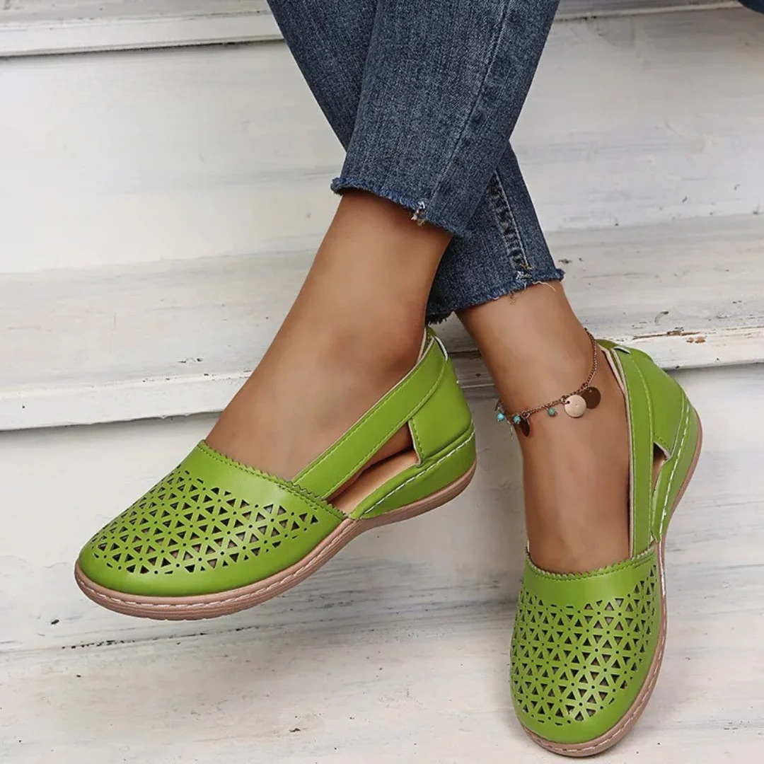 Women’s Shoes with Cutout Design and Firm Base