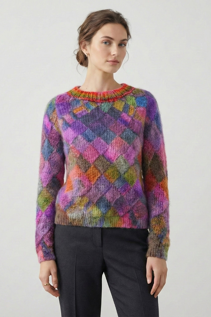 Women’s Crew Neck Sweater with Long Sleeves and Textured Pattern