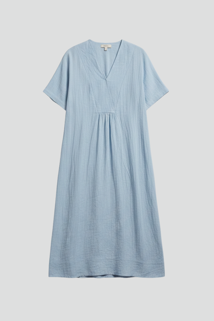 Women’s Dress with V Neckline and Short Sleeves