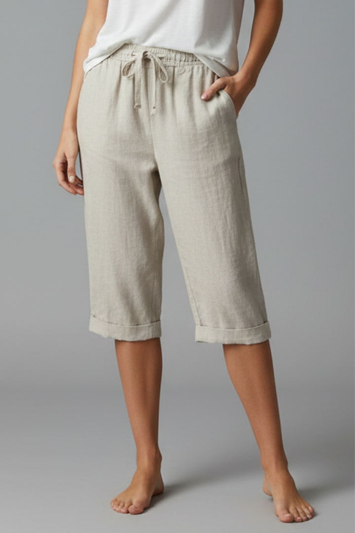 Women’s Knee-Length Trousers with High-Waisted Fit and Straight Legs