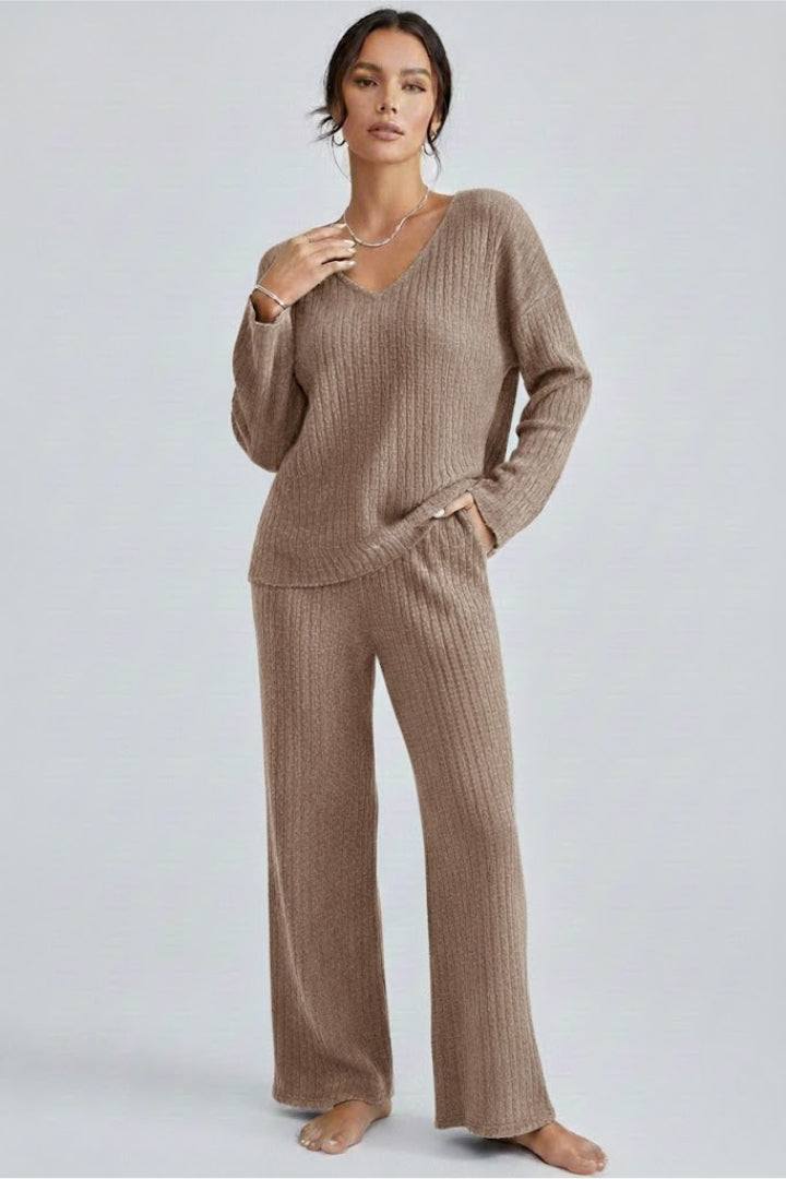 Women’s Lounge Set with V Neck Pullover