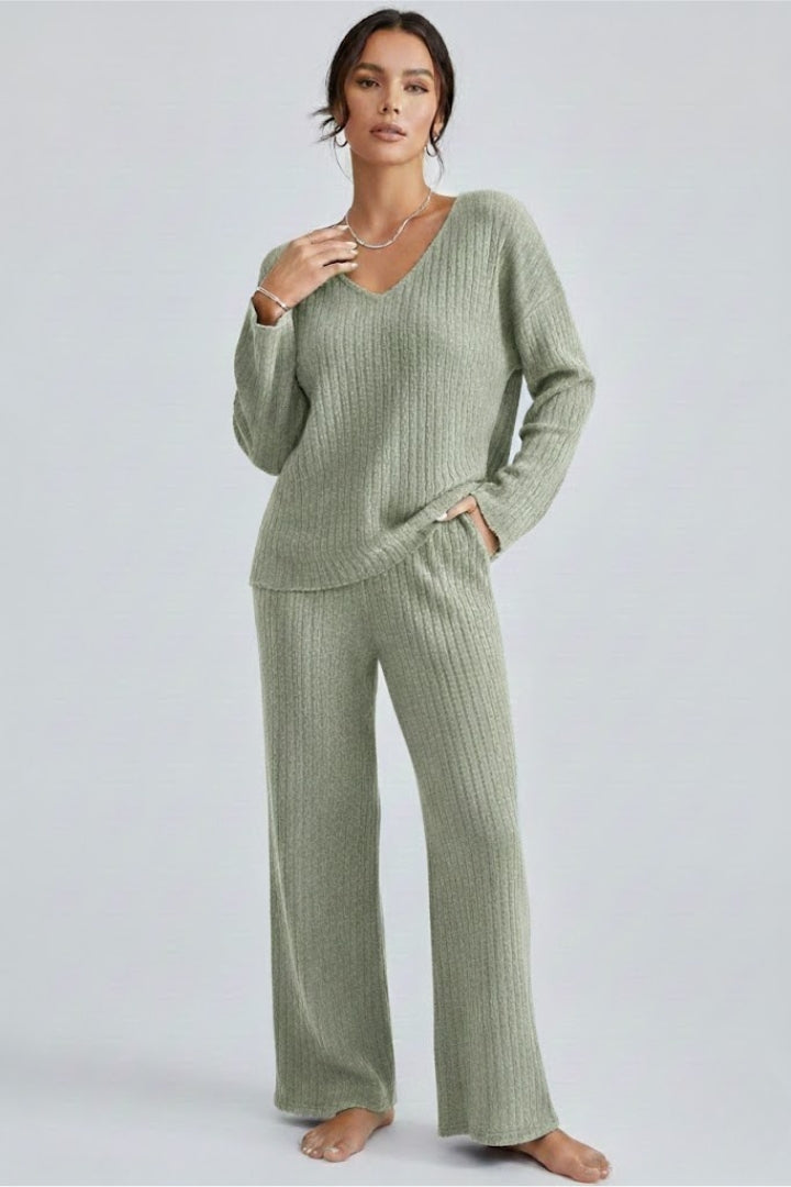 Women’s Lounge Set with V Neck Pullover