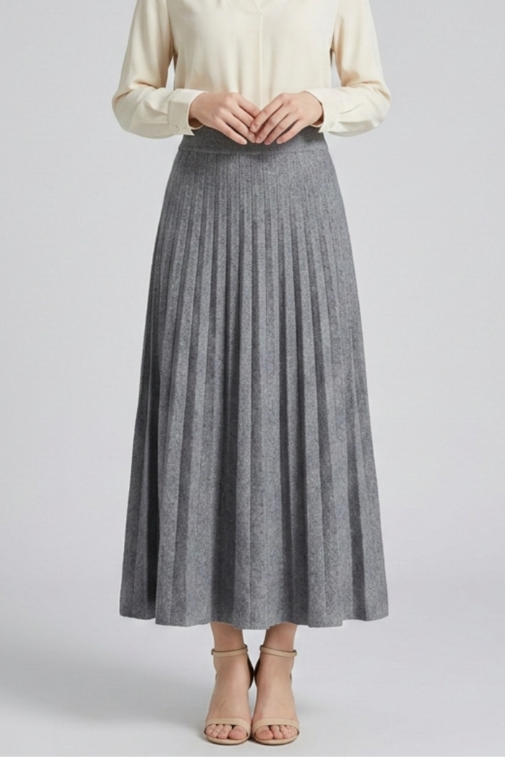 Women’s Maxi Skirt with Pleats and Elastic Waist