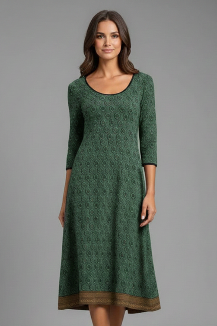Women’s Midi Dress with Round Neck and Three-Quarter Sleeves