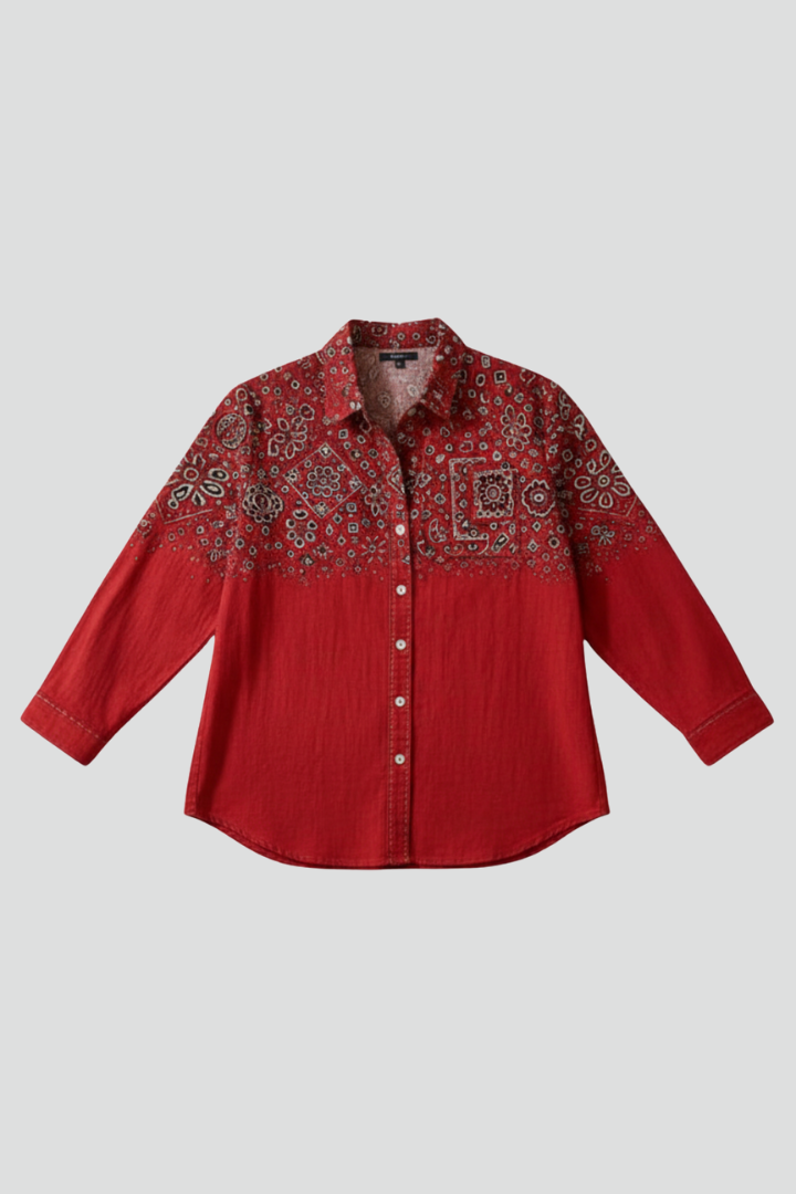 Women’s Shirt with Classic Collar and Button Closure