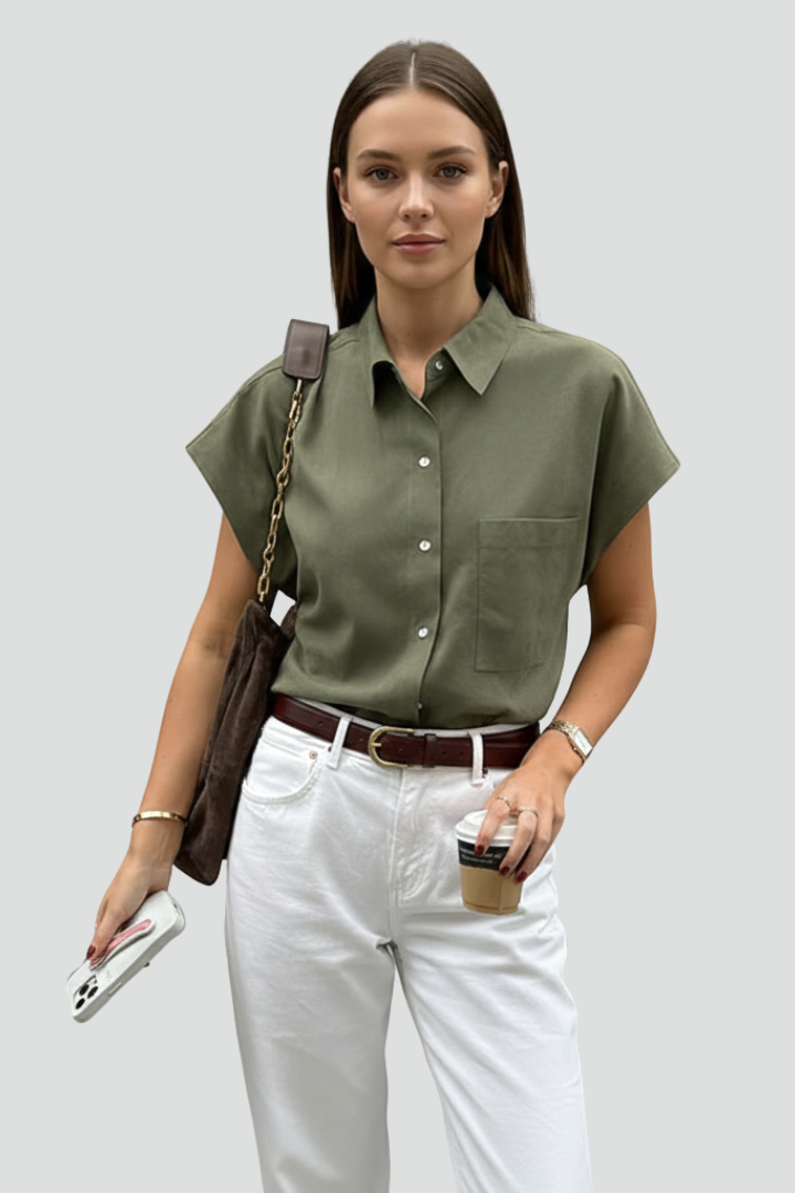 Women’s Short Sleeve Shirt with Buttons and Chest Pocket
