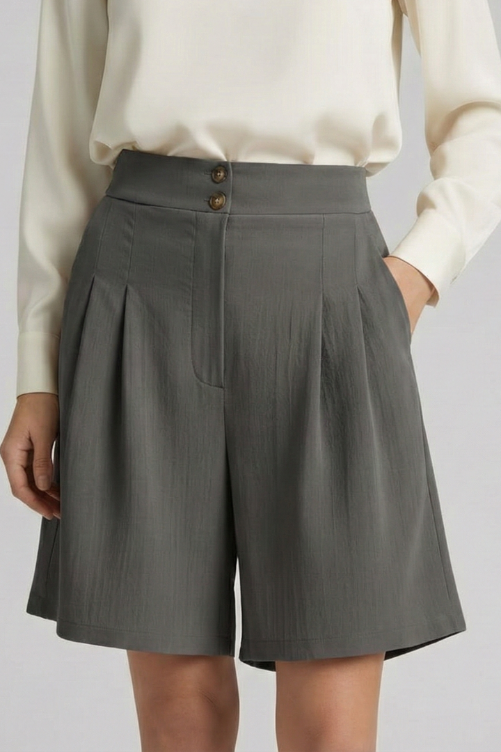 Women’s Shorts with Button Waist and Wide Legs