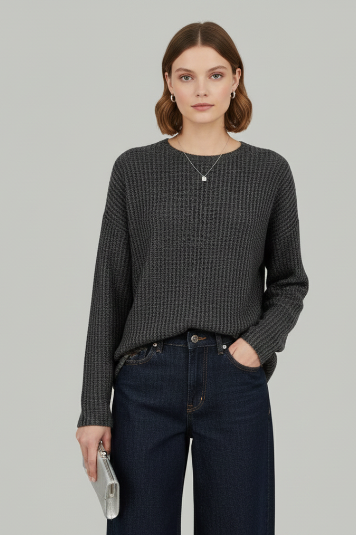 Women’s Sweater with Round Neck and Textured Surface