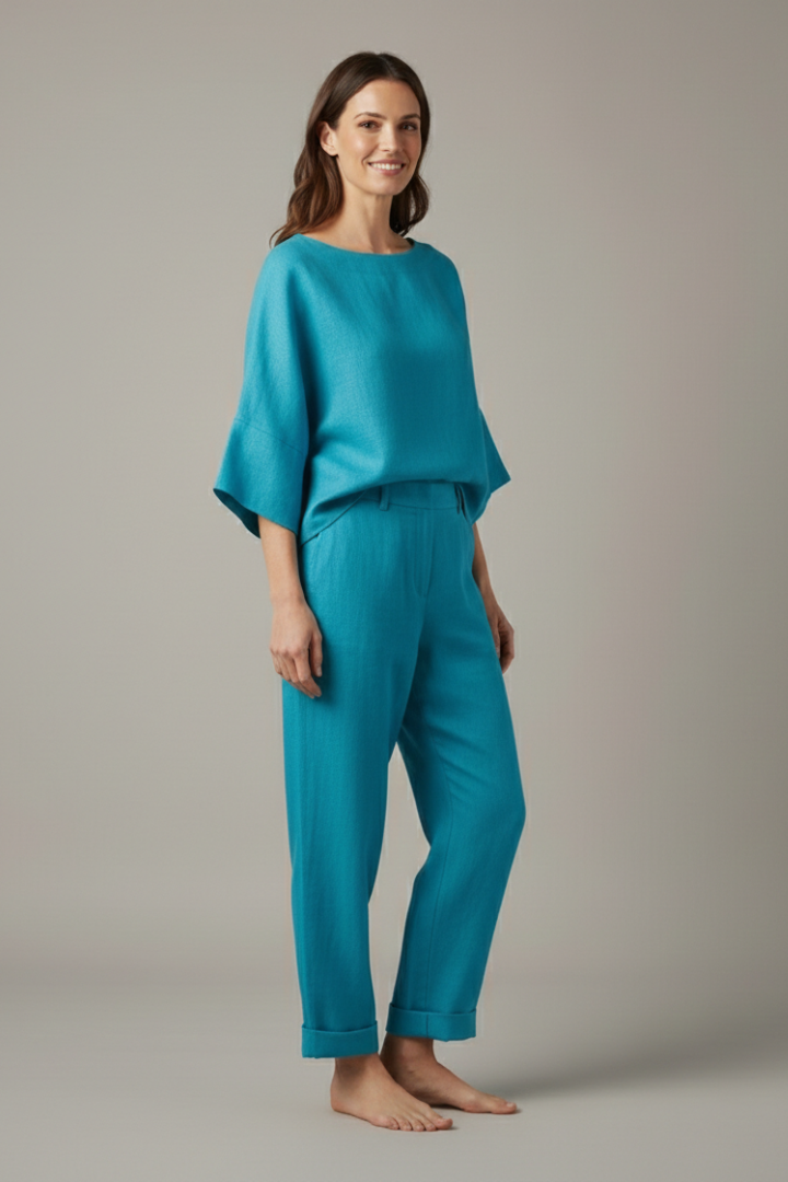 Women’s Top and Trousers Set with Round Neck and Elastic Waistband