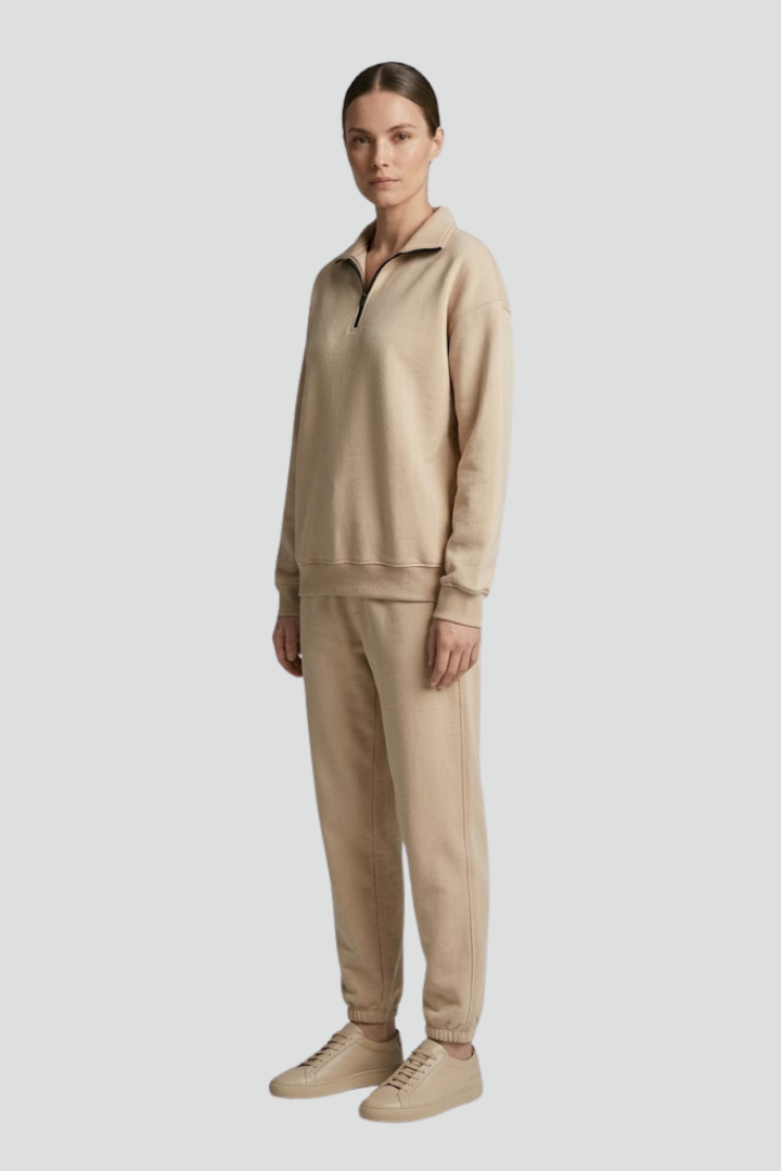 Women’s Tracksuit Set with Half-Zip Sweatshirt and Jogger Pants