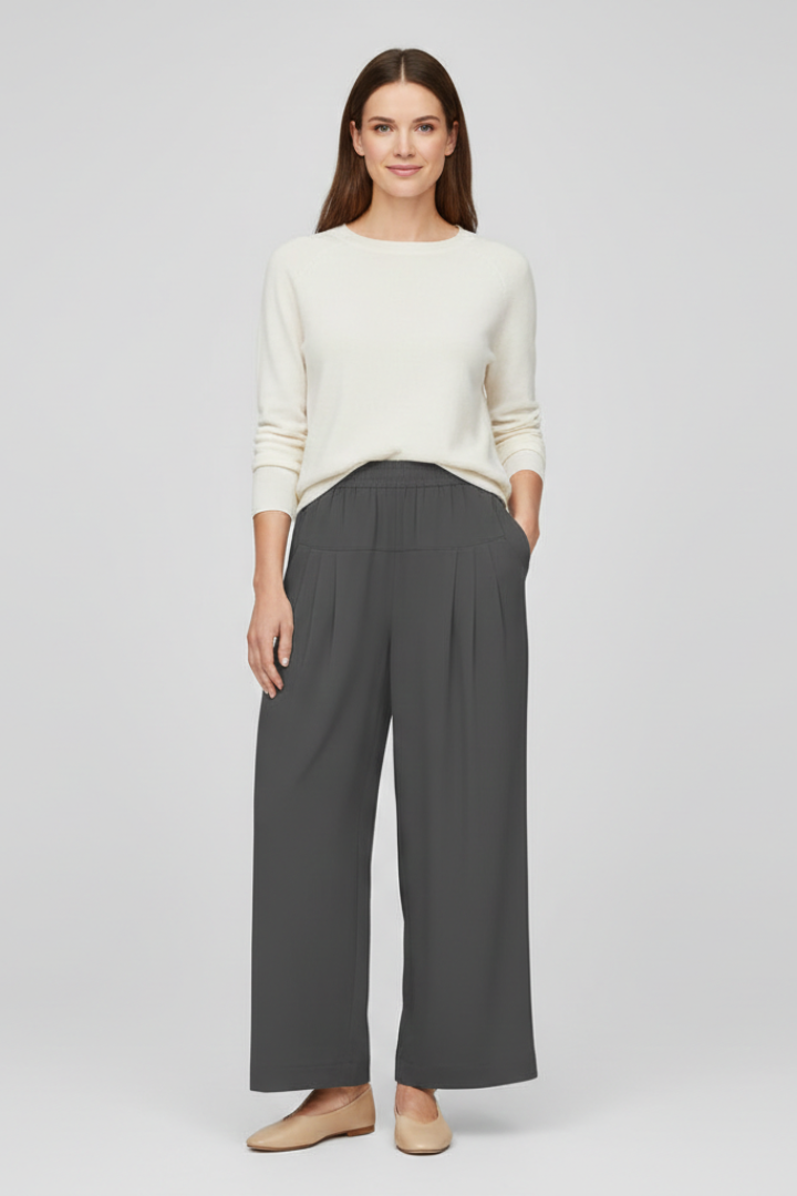 Women’s Trousers with Elastic Waistband and Wide Legs