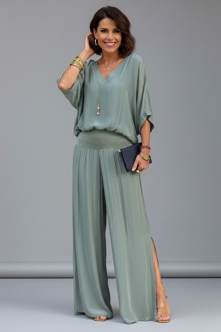 Women’s Two-Piece Set with Top and Wide-Leg Chiffon Trousers